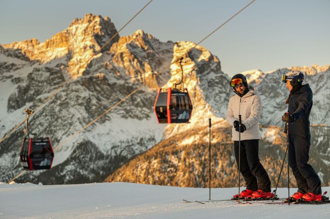 Early Skiing in 3 Zinnen Dolomites.